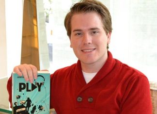 Entrevista: ‘Play’ la novel·la més musical de Javier Ruescas.