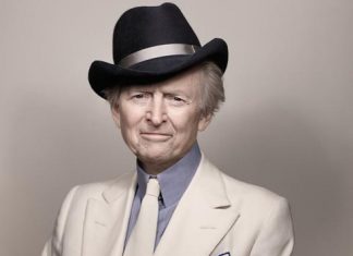 Mor als 87 anys, l’escriptor Tom Wolfe