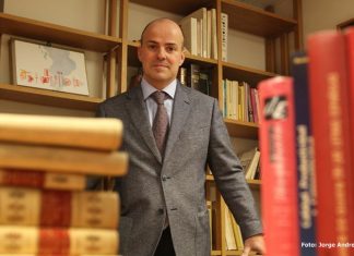 El sector editorial català factura 2.608 milions d’euros al món, però per un 10% de facturació