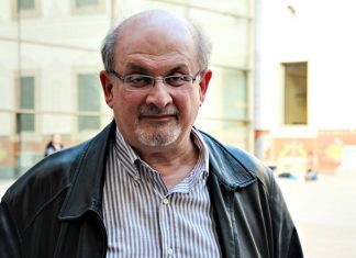 Salman Rushdie ”el fanatisme és un verí per a la societat”