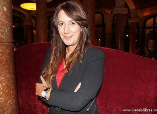 Dolores Redondo ‘el que m’ha passat amb Amaia Salazar és un dels regals més bonics que pot rebre un autor’