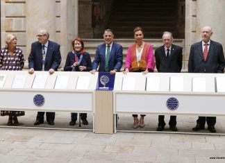 El Premio Planeta presenta les 10 novel·les finalistes en un any rècord de participació